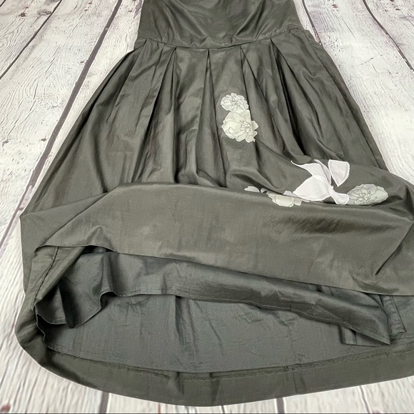 GAP women's NWT silk blend strapless dress slate grey floral applique size 2 - Picture 7 of 15